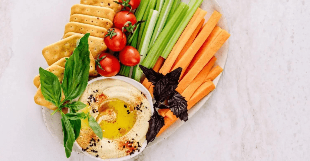 Hummus with Vegetable Sticks