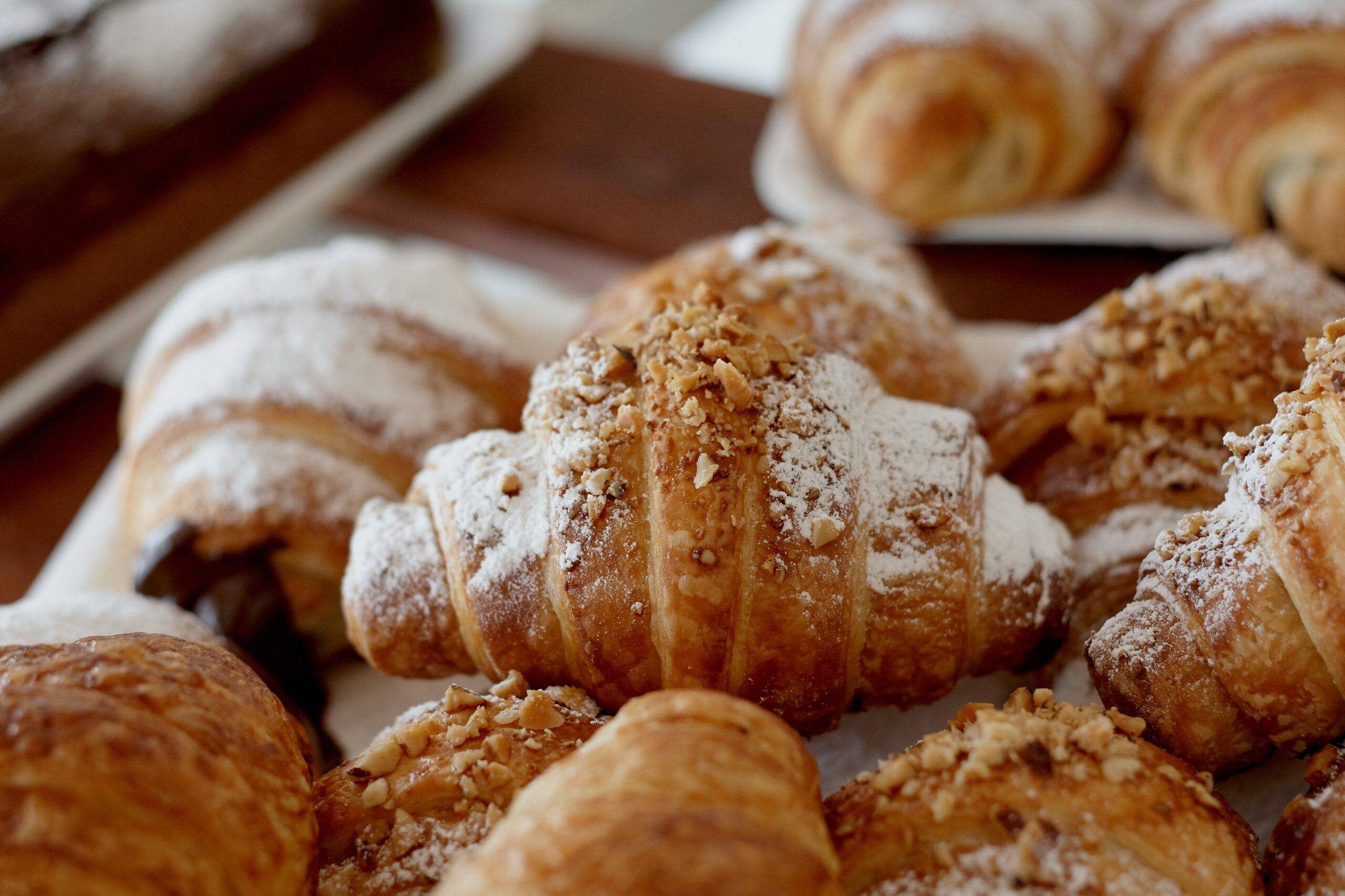 6 Best Steps to Bake Perfect Croissants for Beginners
