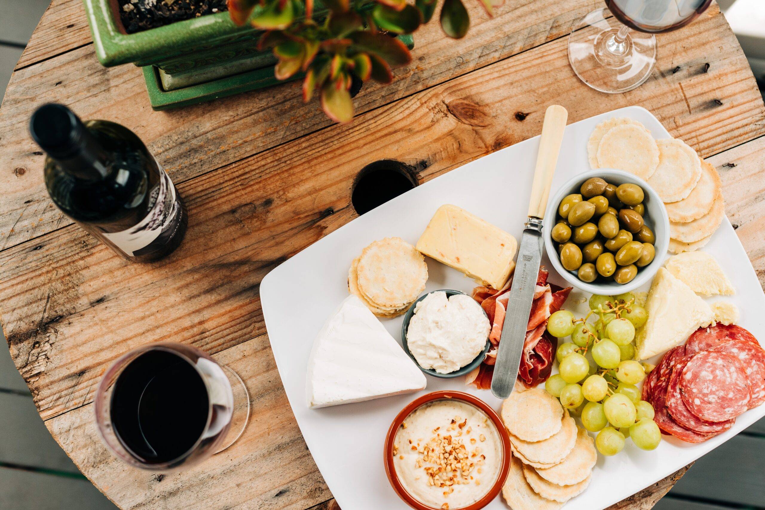 A Comprehensive How To Guide To Wine And Cheese Pairing In Italy