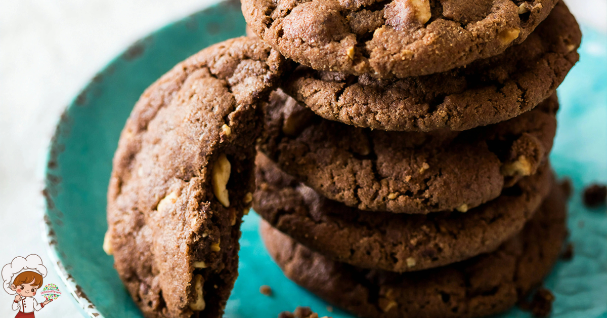 Popular Fusion of Chocolate and Peanut Butter Chip Cookies