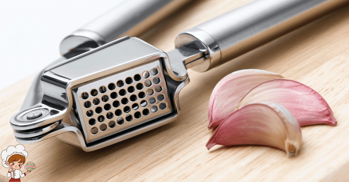 The Best Garlic Press For Large Cloves